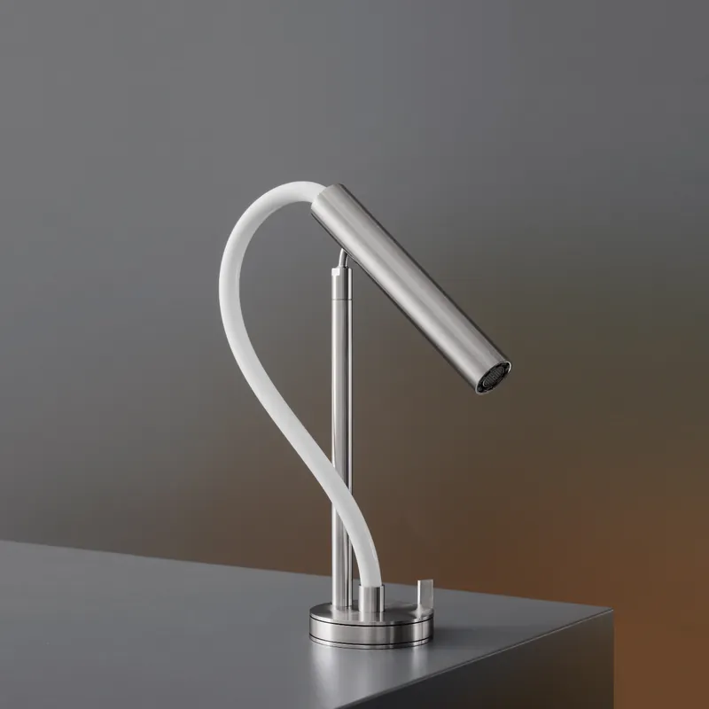 CEA Asta Bateria umywalkowa jednootworowa z wyjmowaną wylewką Satin Stainless Steel AST02WS